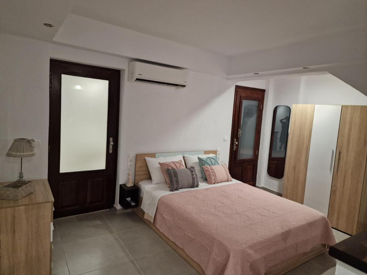 Το Στενάκι Skiathos Exterior foto