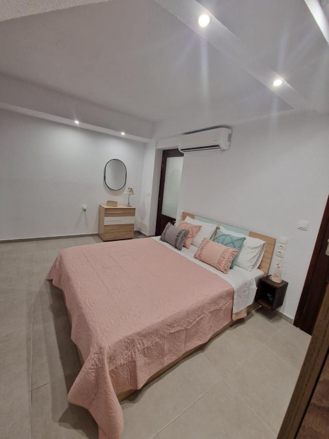 Το Στενάκι Skiathos Exterior foto