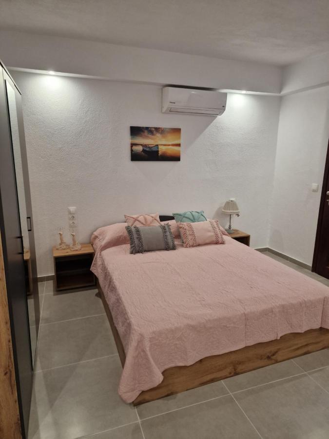 Το Στενάκι Skiathos Exterior foto